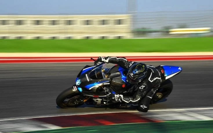 Η ταχύτερη και ισχυρότερη Suzuki που έγινε ποτέ (βίντεο)